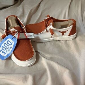 Hey Dude Wendy Texas long horn